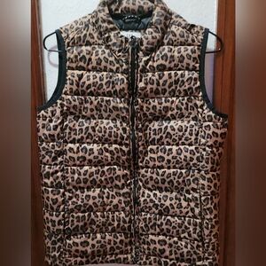 EUC GAP Leopard Print Kids Puffer Vest